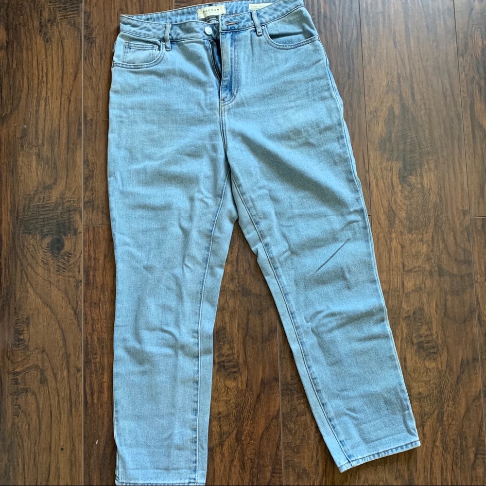 Mom jeans